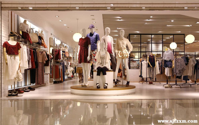 2018年9月上海十大商场实现服装销售额达2.41亿元